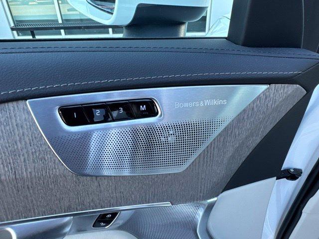 2024 Volvo XC90 B6 ULTIMATE BRIGHT THEME 6-SEATER 照片 7