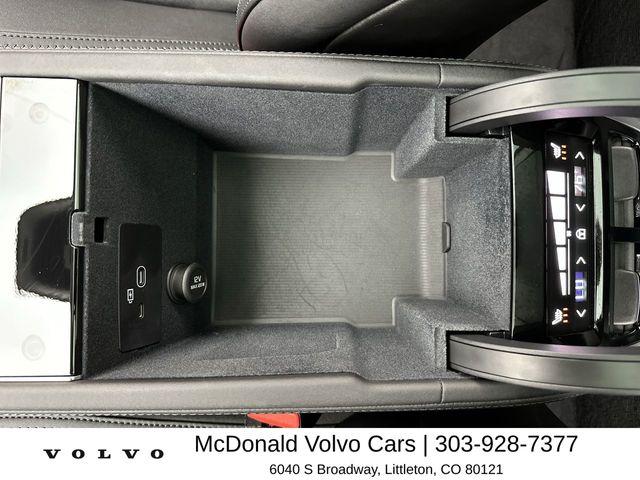 صورة مصغرة 21 لـ 2026 Volvo XC90 B5 PLUS 7-SEATER