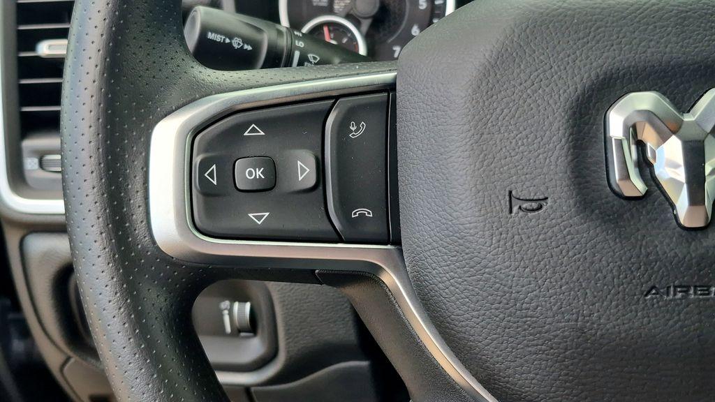 2026 RAM 1500 EXPRESS — миниатюра 15