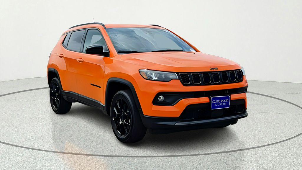 New 2026 Jeep Compass Latitude