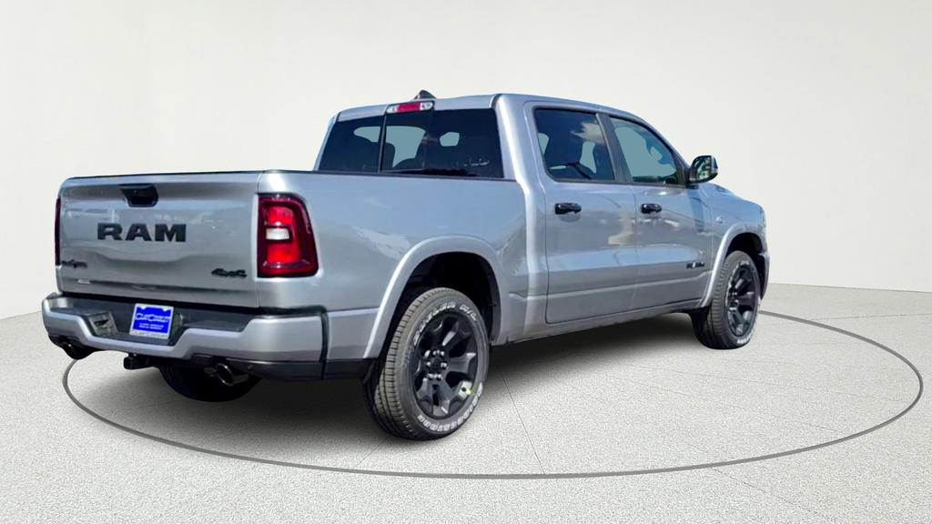 2026 RAM 1500 BIG HORN/LONE STAR photo 4