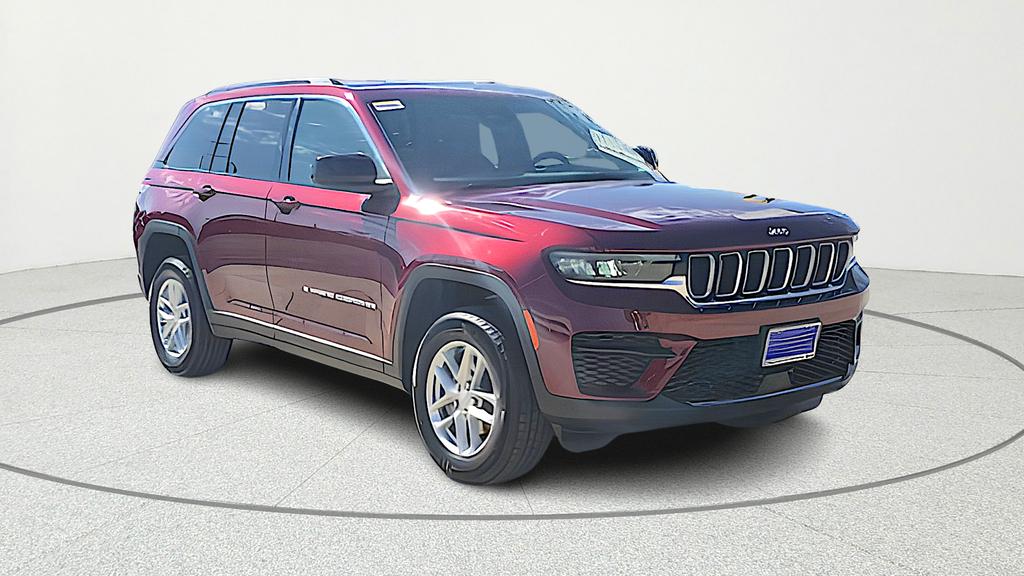 New 2026 Jeep Grand Cherokee Laredo
