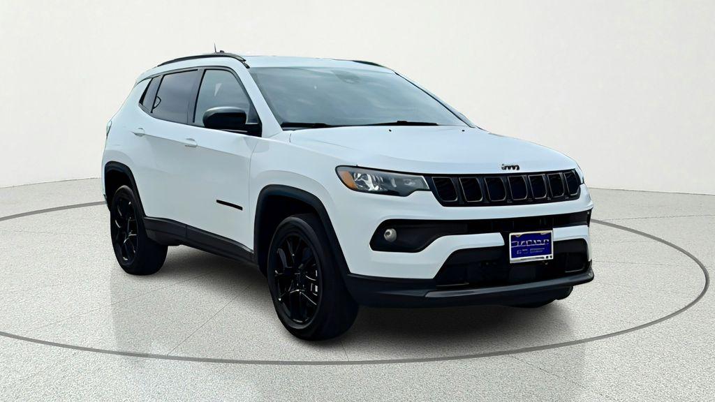 New 2026 Jeep Compass Latitude