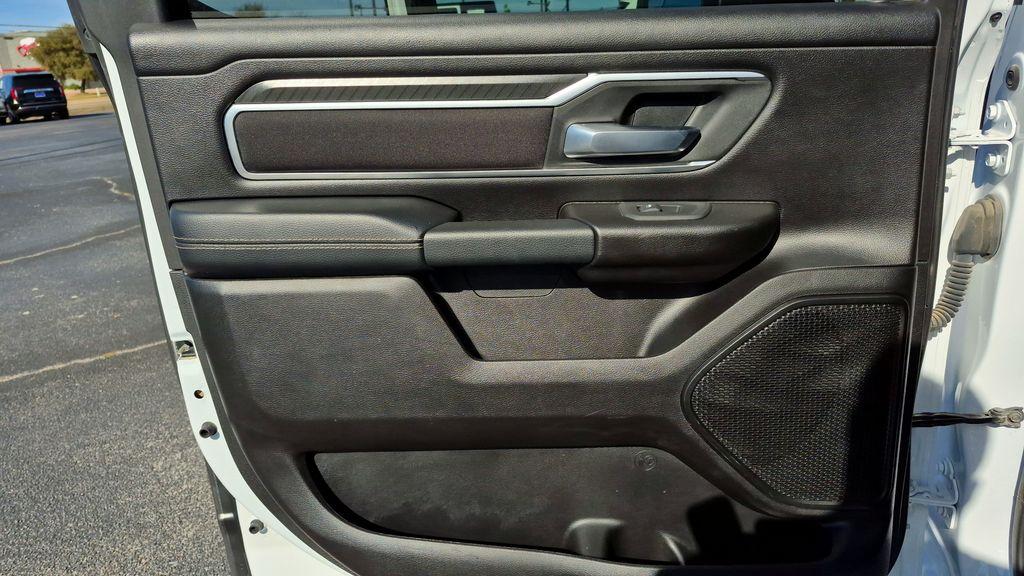 صورة مصغرة 29 لـ 2025 RAM 1500 BIG HORN/LONE STAR