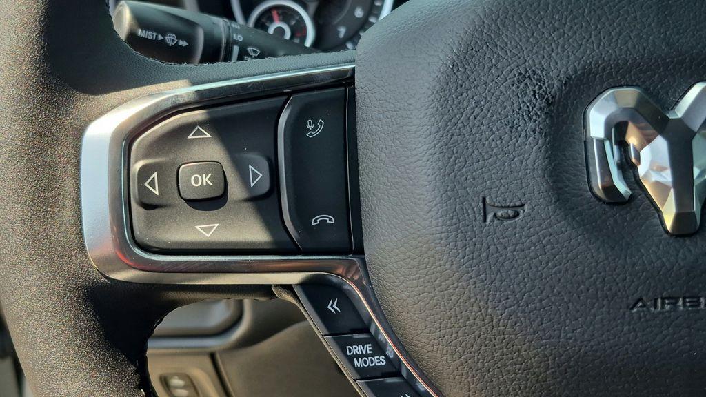 صورة مصغرة 16 لـ 2026 RAM 1500 LARAMIE
