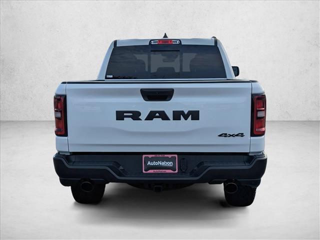 صورة 6 لـ 2026 RAM 1500 WARLOCK CREW CAB 4X4 5'7' BOX