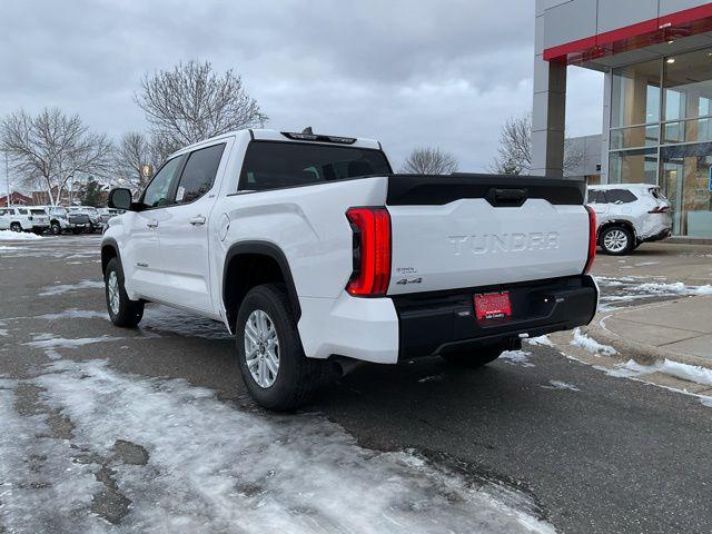 TOYOTA TUNDRA - 3
