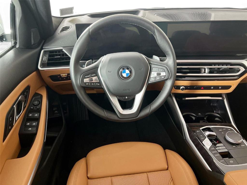 صورة مصغرة 20 لـ 2024 BMW 330 I XDRIVE