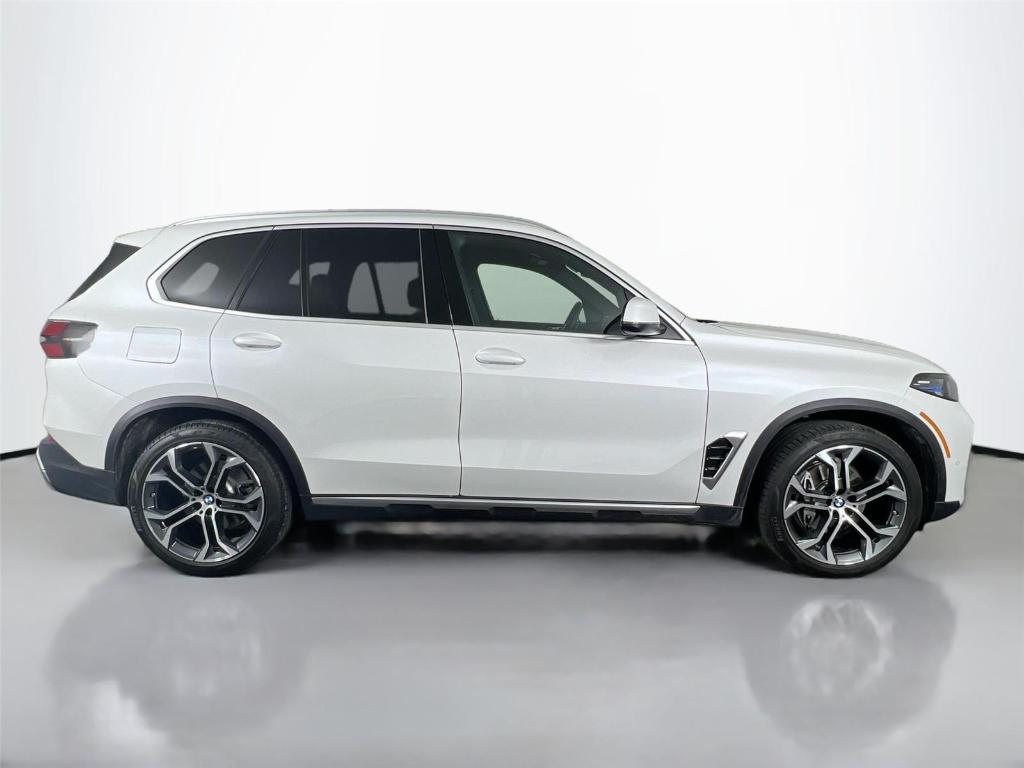 2026 BMW X5 XDRIVE40I — фото 5