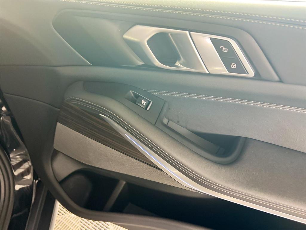 صورة مصغرة 30 لـ 2026 BMW X5 PHEV XDRIVE50E