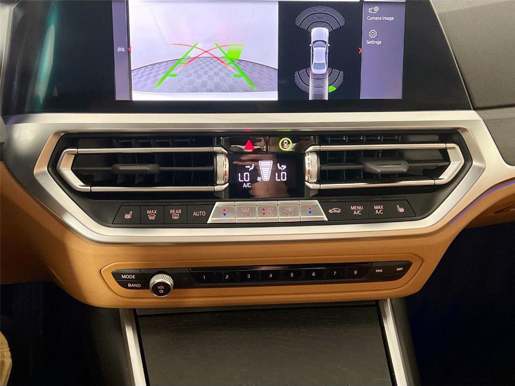 صورة 16 لـ 2022 BMW 330 I XDRIVE