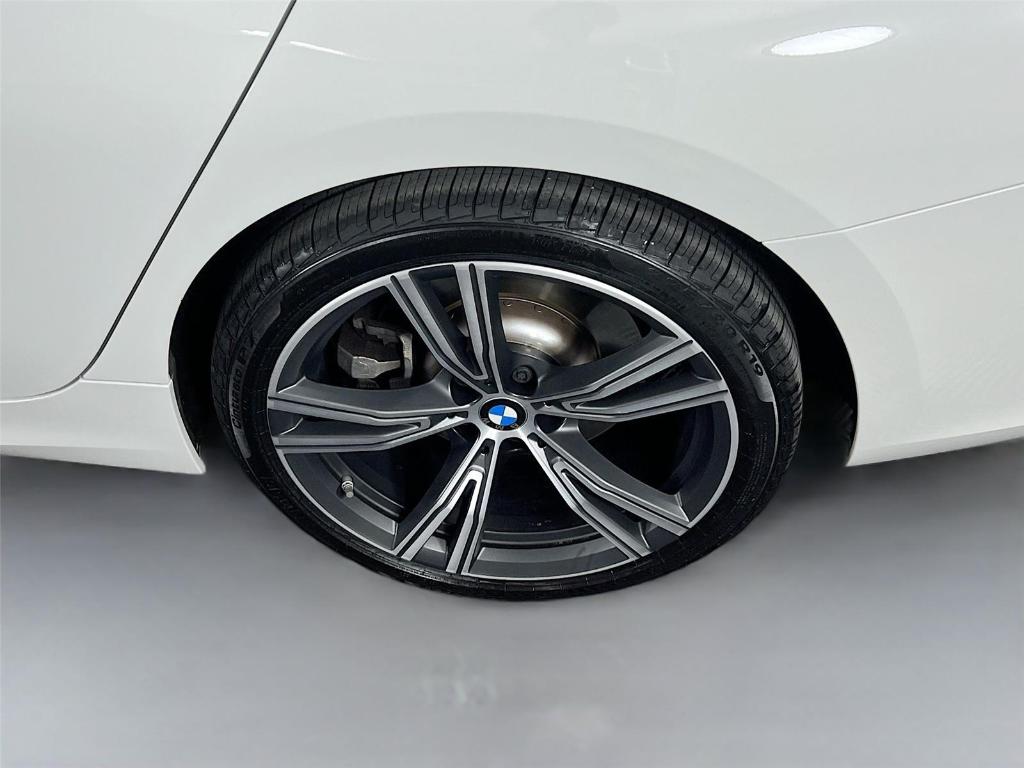 صورة 31 لـ 2022 BMW 330 I XDRIVE