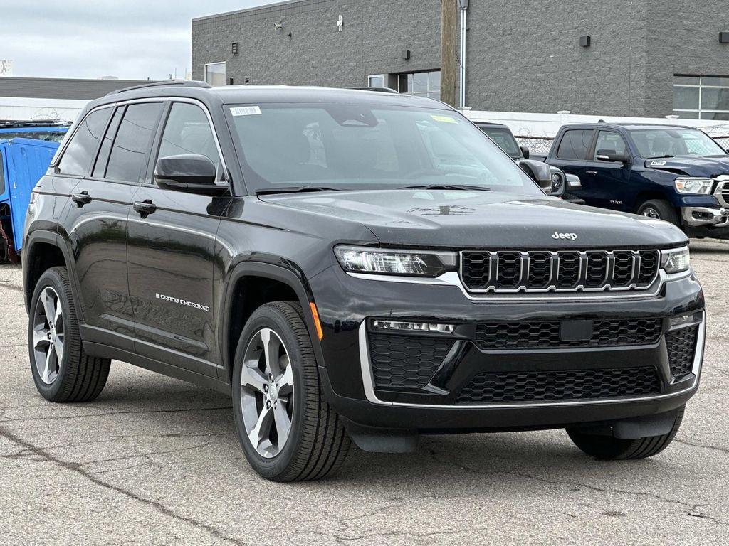 New 2026 Jeep Grand Cherokee Limited