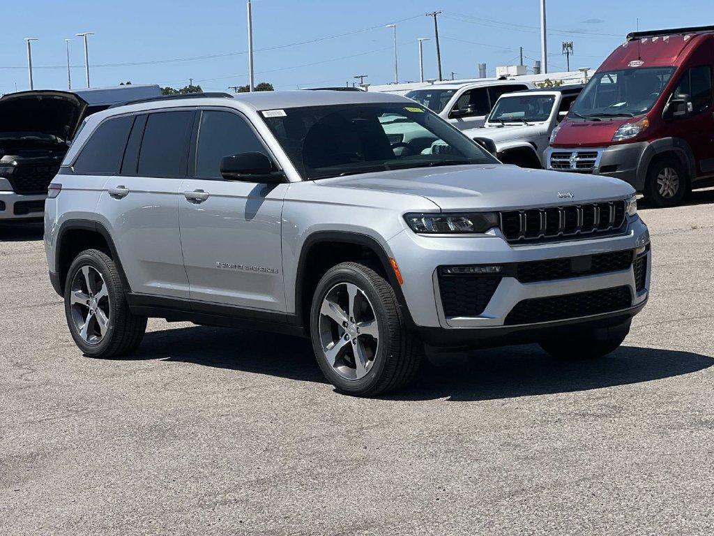 New 2026 Jeep Grand Cherokee Limited
