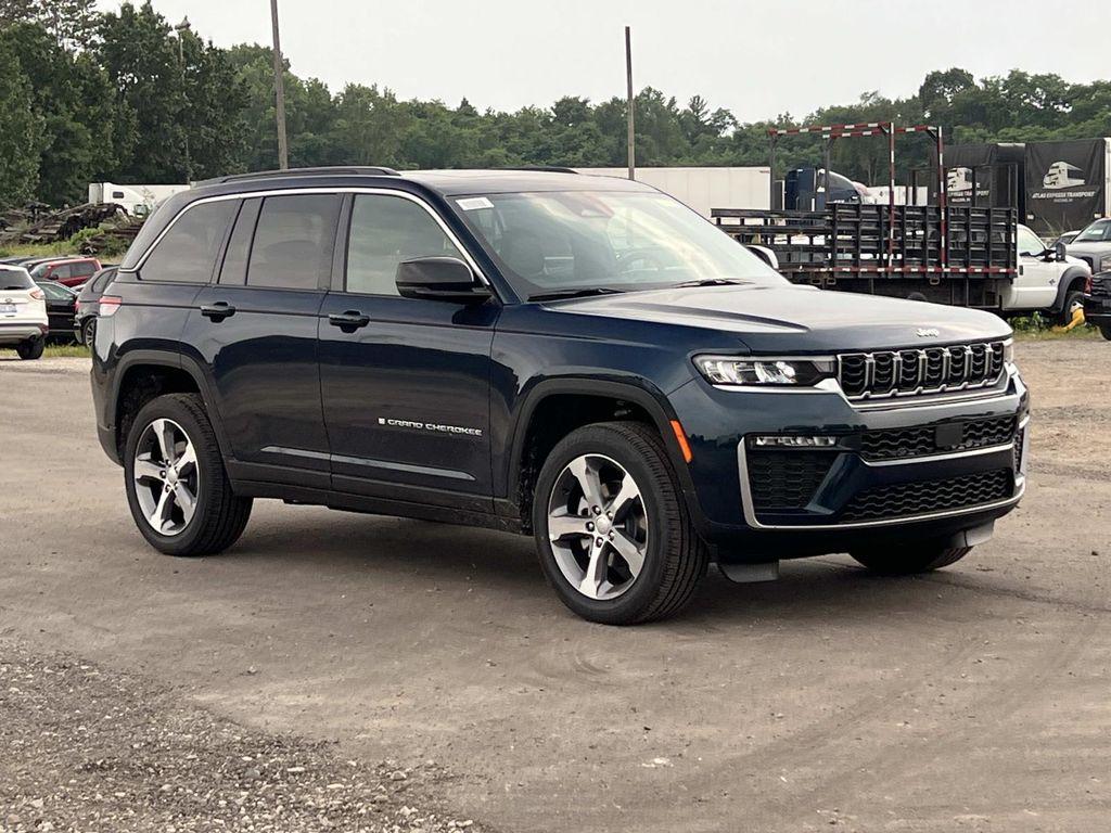 New 2026 Jeep Grand Cherokee Limited