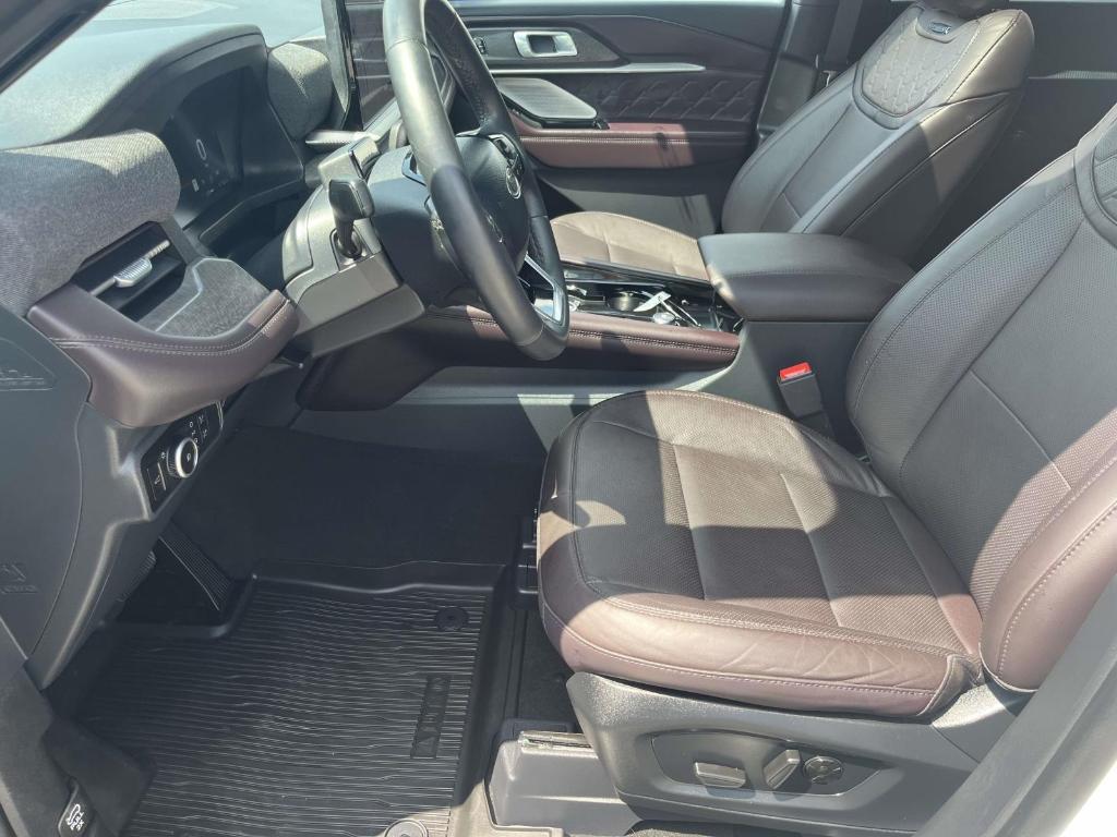 2025 FORD EXPLORER PLATINUM 缩略图 16