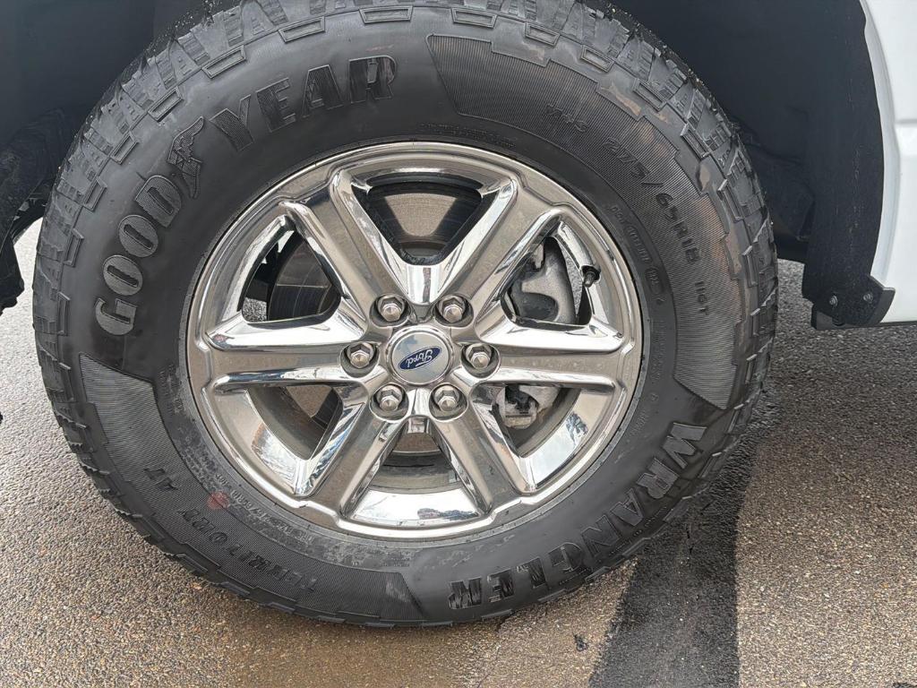 FORD F-150 XLT - 9