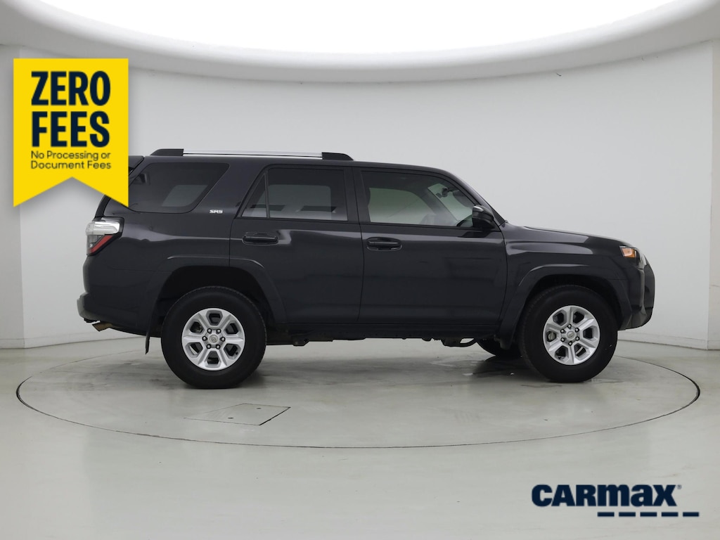 صورة 9 لـ 2024 Toyota 4RUNNER SR5