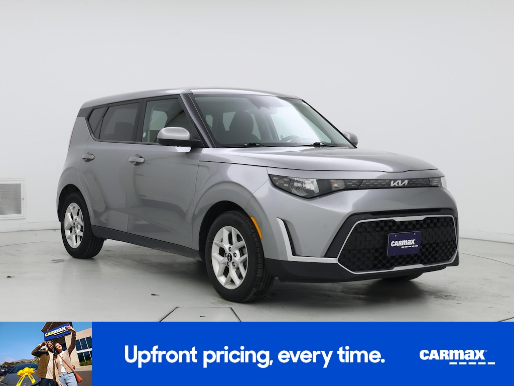 Used 2023 Kia Soul LX