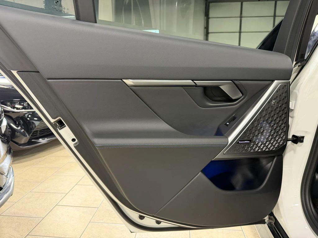 2024 BMW I5 M60 — миниатюра 34