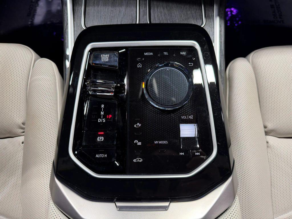 2024 BMW 760 XDRIVE — миниатюра 26