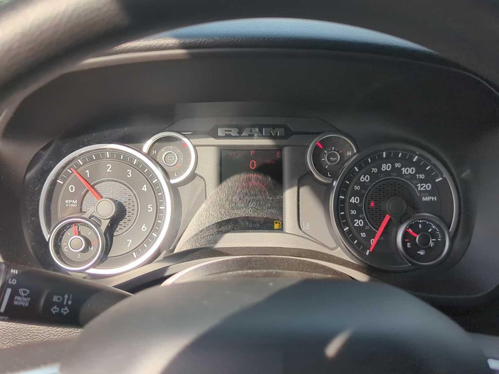 2026 RAM 1500 BIG HORN/LONE STAR — миниатюра 18