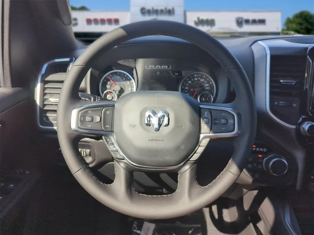 2026 RAM 1500 BIG HORN/LONE STAR — миниатюра 16