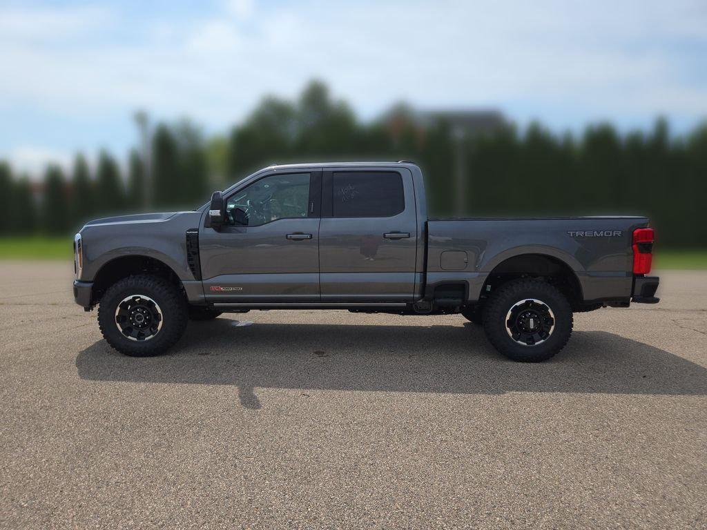2026 FORD F-250 PLATINUM 照片 2