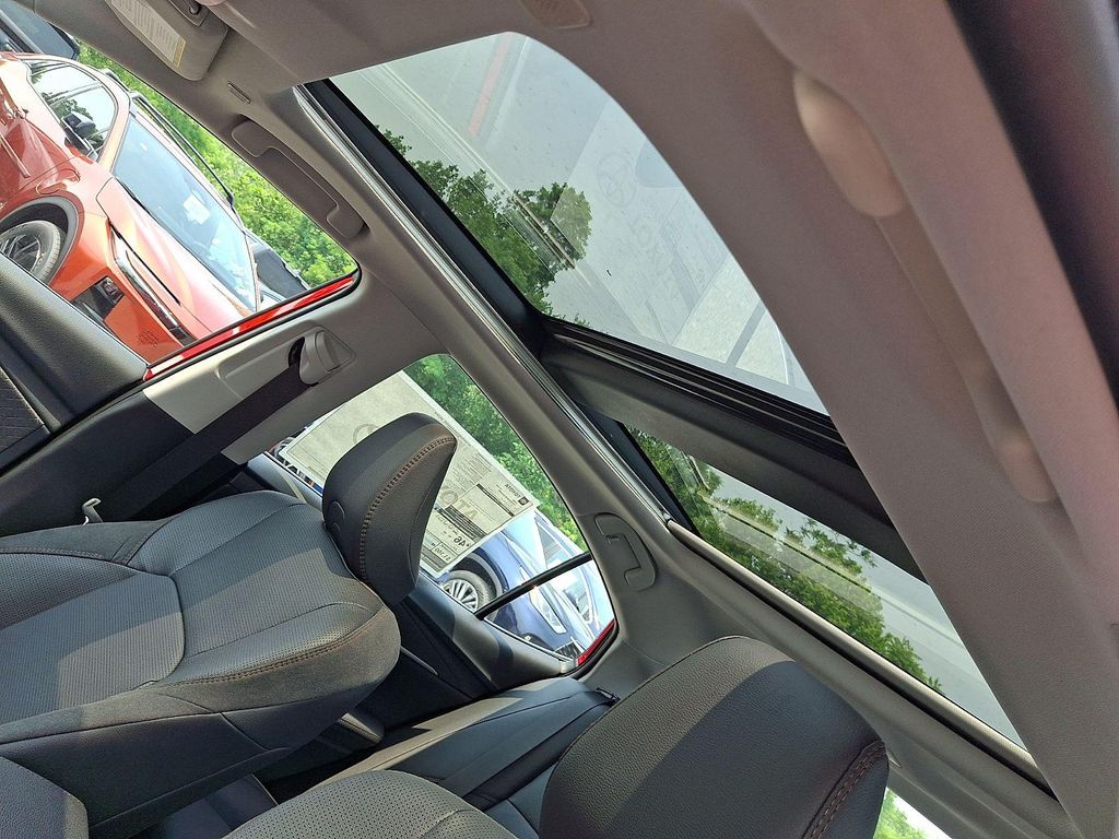 2026 Toyota CAMRY XLE — миниатюра 12