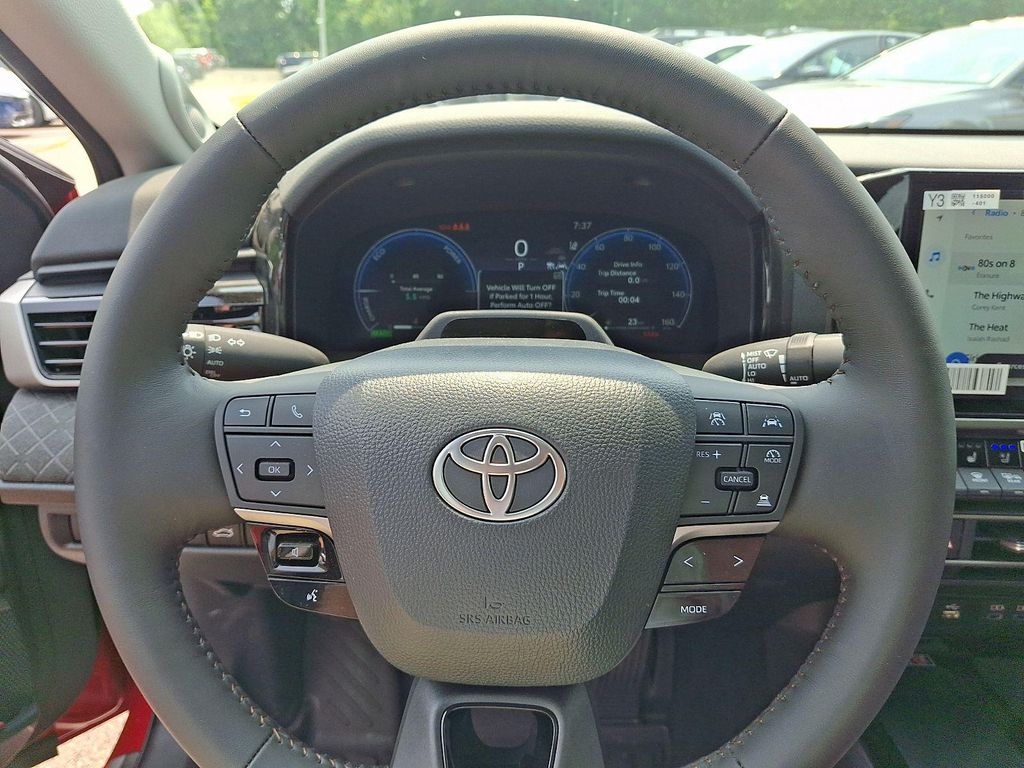 2026 Toyota CAMRY XLE — миниатюра 17