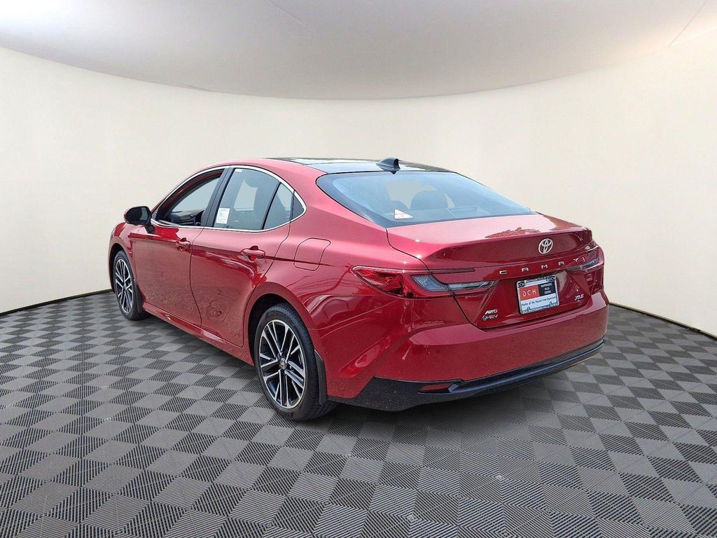 2026 Toyota CAMRY XLE — миниатюра 6