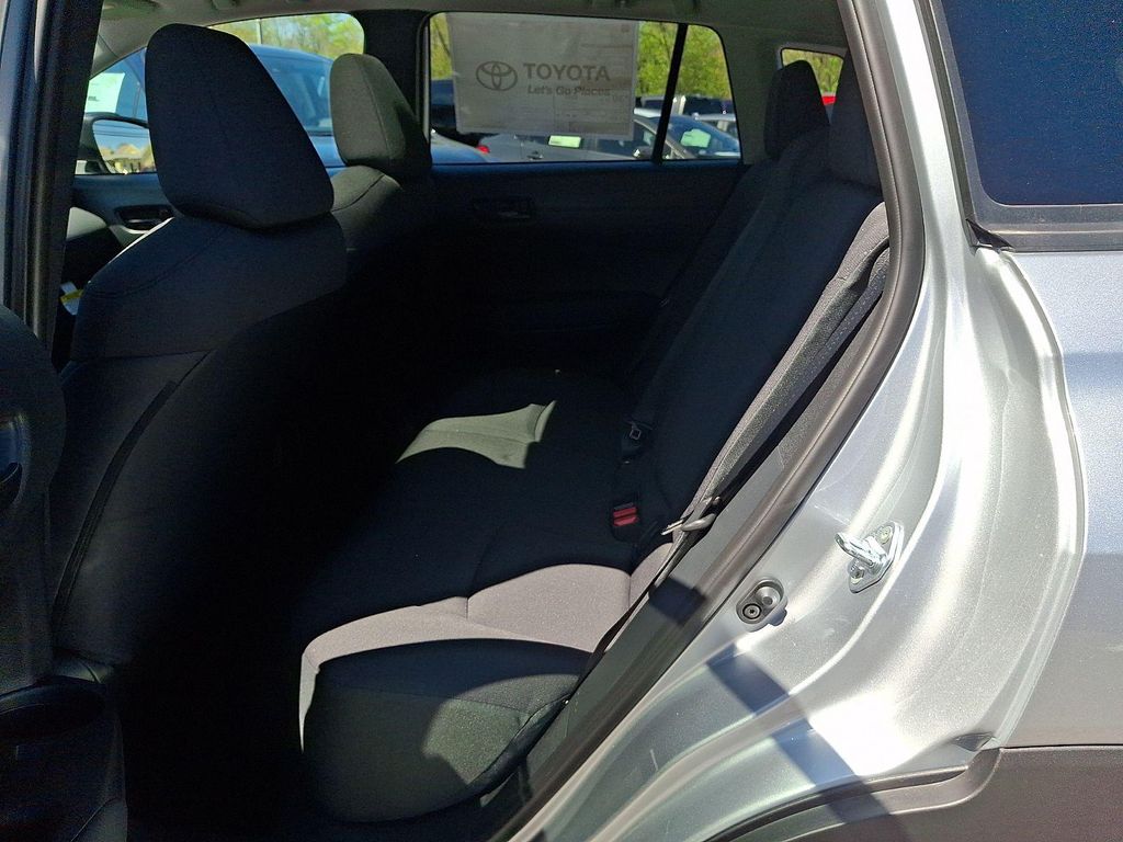 TOYOTA COROLLA CROSS - 8