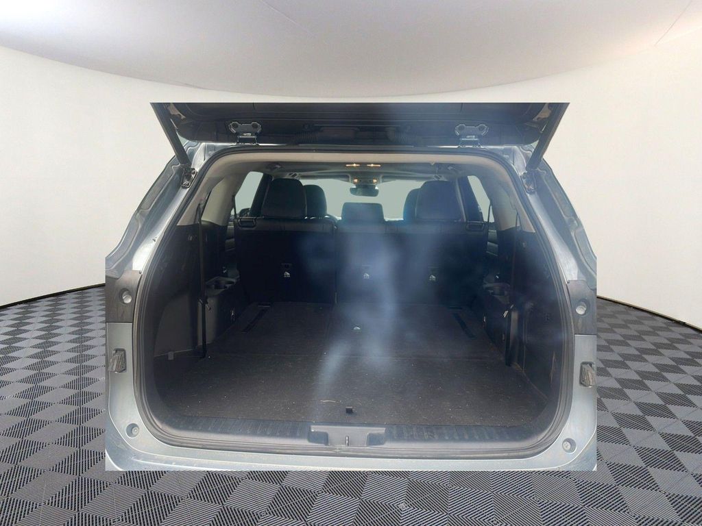 TOYOTA HIGHLANDER - 8