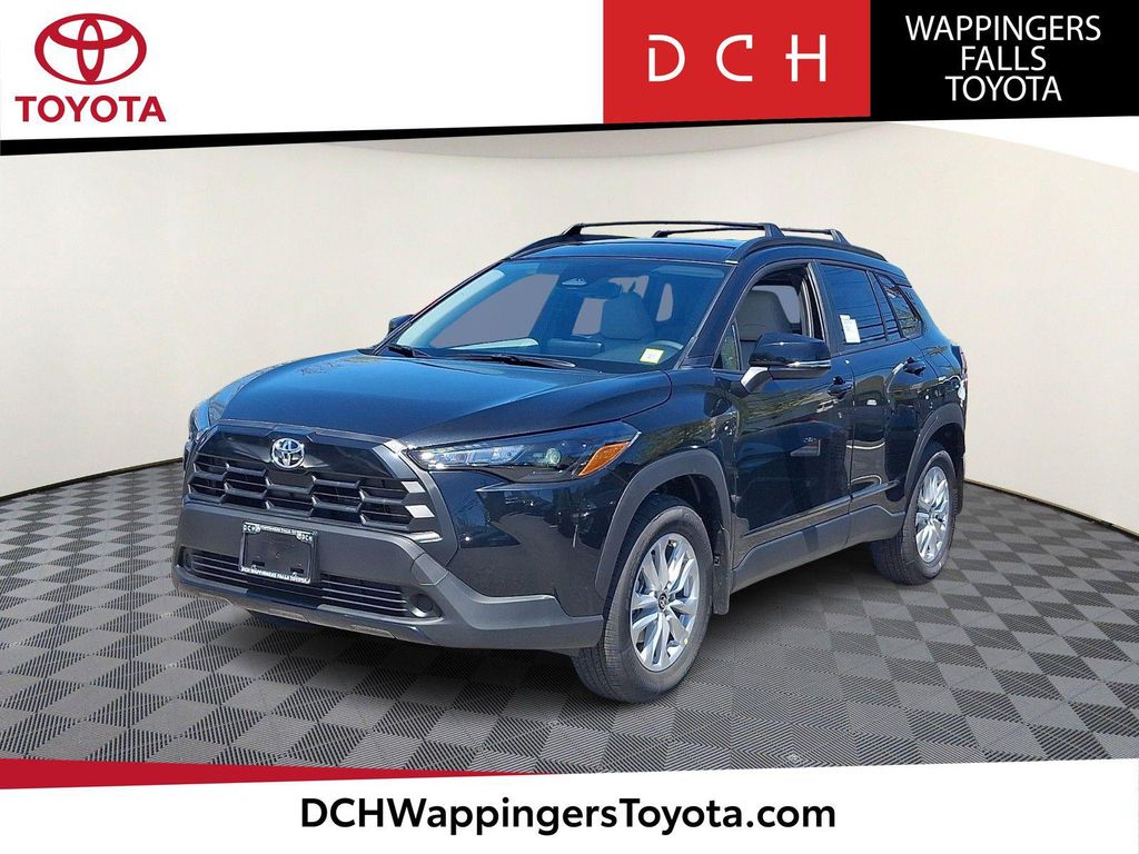 New 2026 Toyota Corolla Cross LE