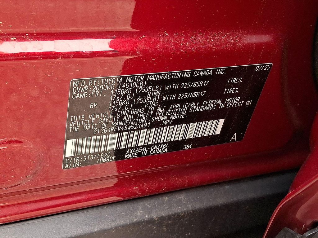 صورة مصغرة 31 لـ 2025 Toyota RAV4 LE