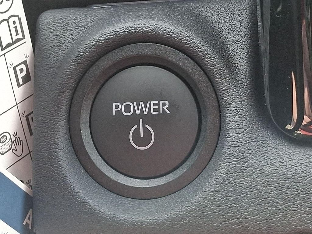 2026 Toyota BZ XLE 缩略图 18