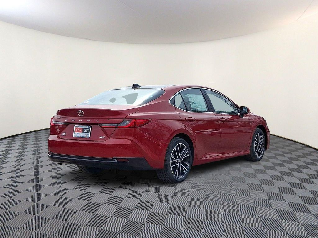TOYOTA CAMRY - 3