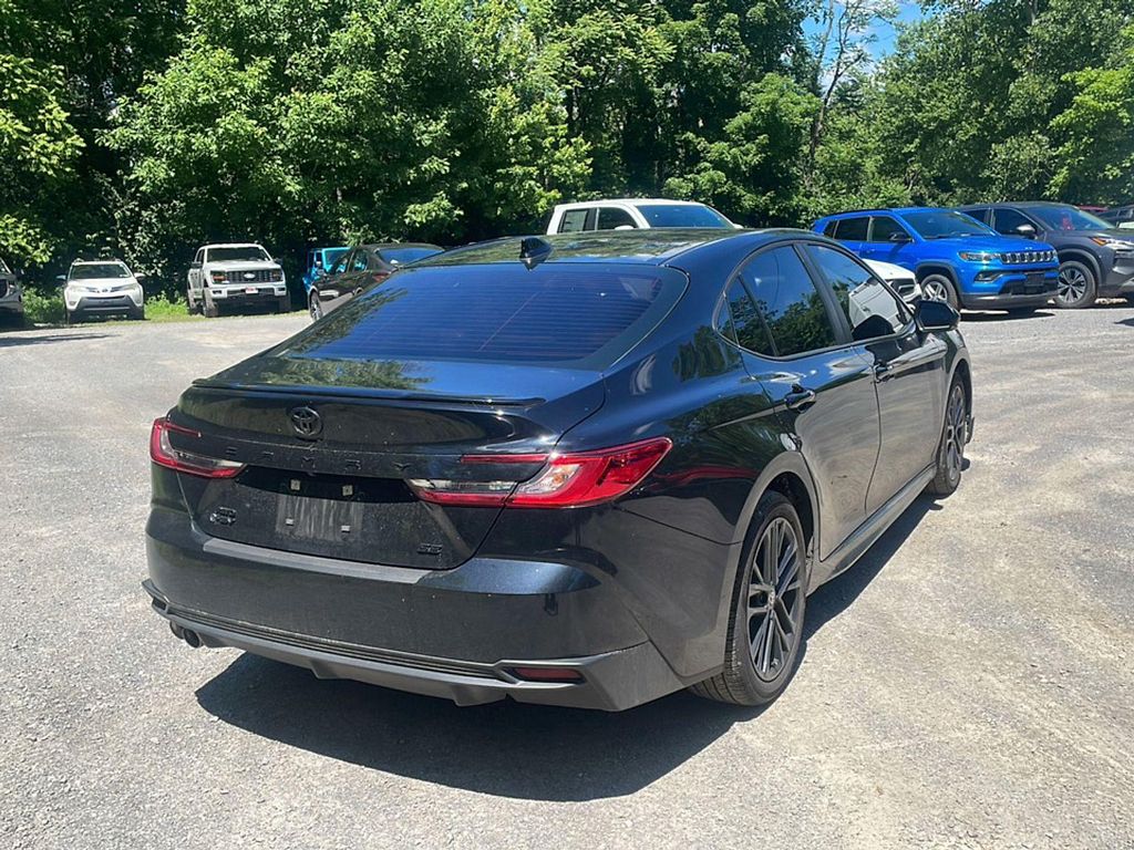 2025 Toyota CAMRY SE 照片 9