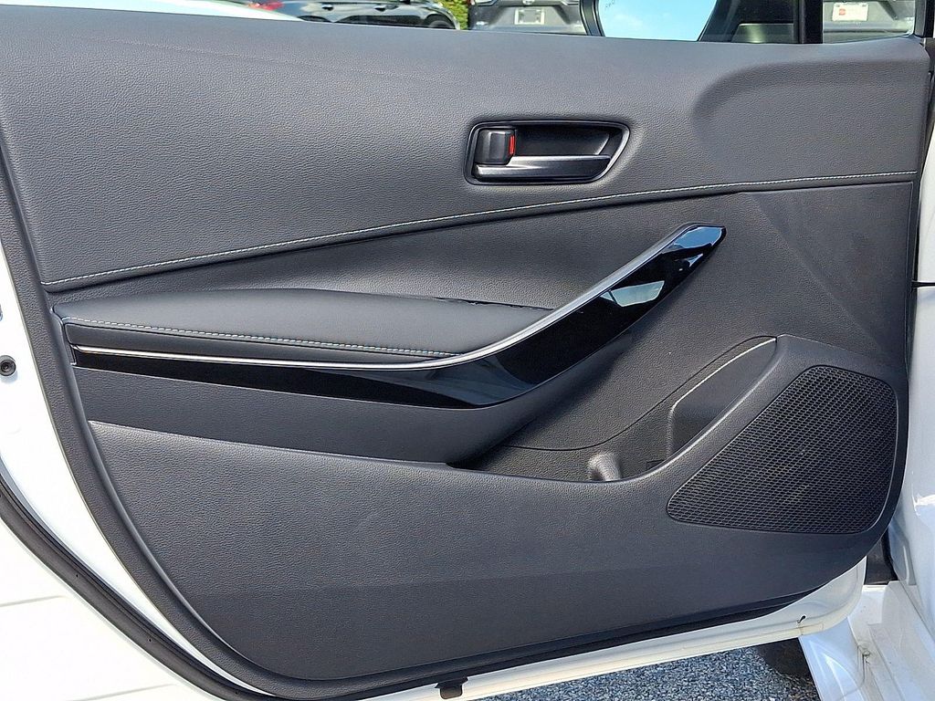 صورة مصغرة 11 لـ 2026 Toyota COROLLA L