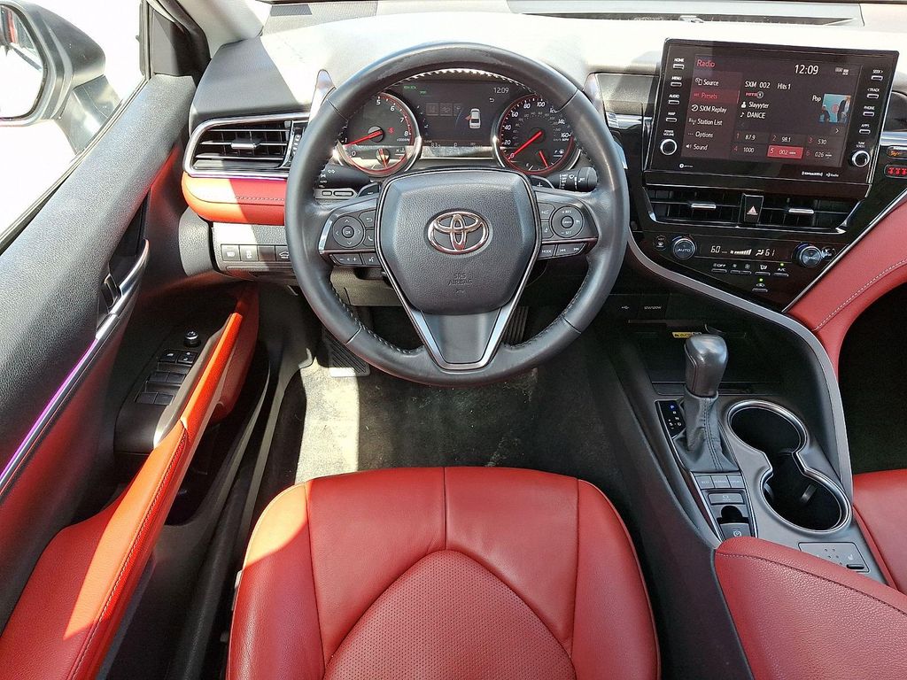 صورة مصغرة 14 لـ 2023 Toyota CAMRY XSE