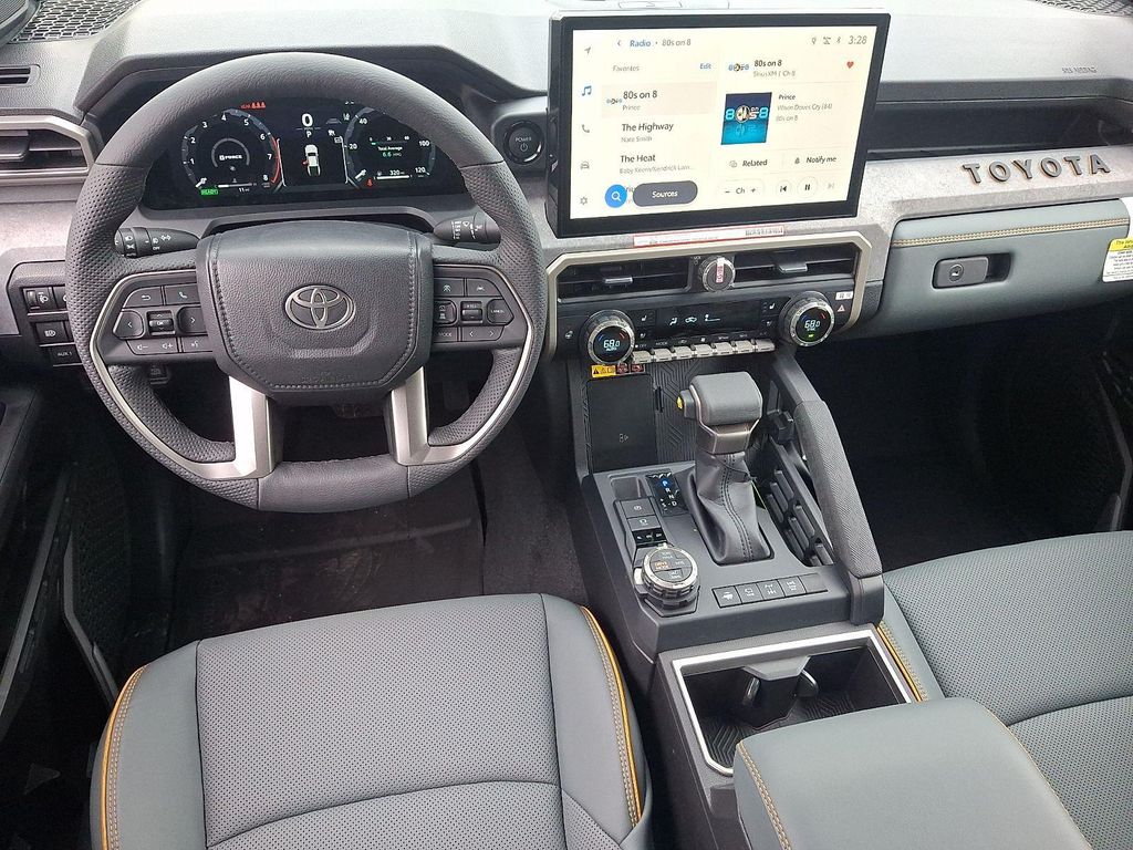 2026 Toyota TACOMA HYBRID TRAILHUNTER photo 9