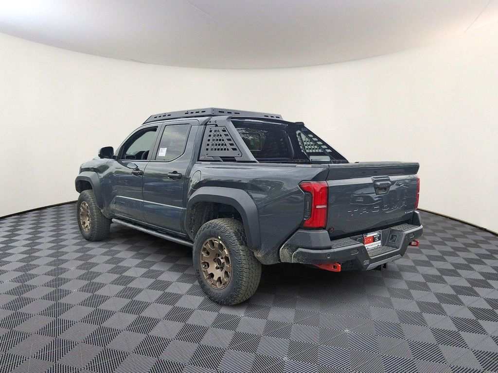 2026 Toyota TACOMA HYBRID TRAILHUNTER photo 6