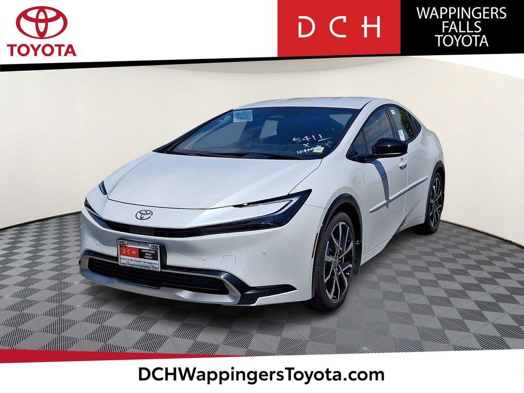 New 2026 Toyota Prius Plug-In Hybrid XSE
