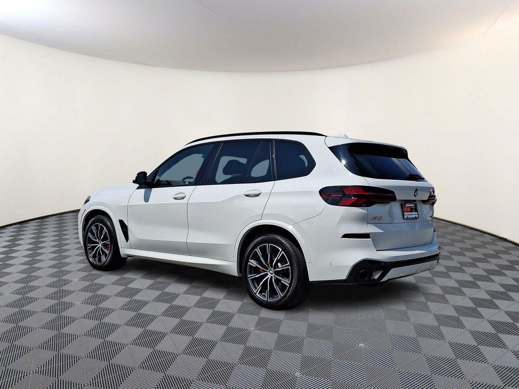 صورة 7 لـ 2024 BMW X5 XDRIVE40I