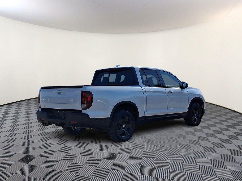 صورة 5 لـ 2025 Honda RIDGELINE BLACK