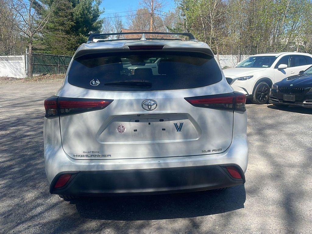 TOYOTA HIGHLANDER - 7