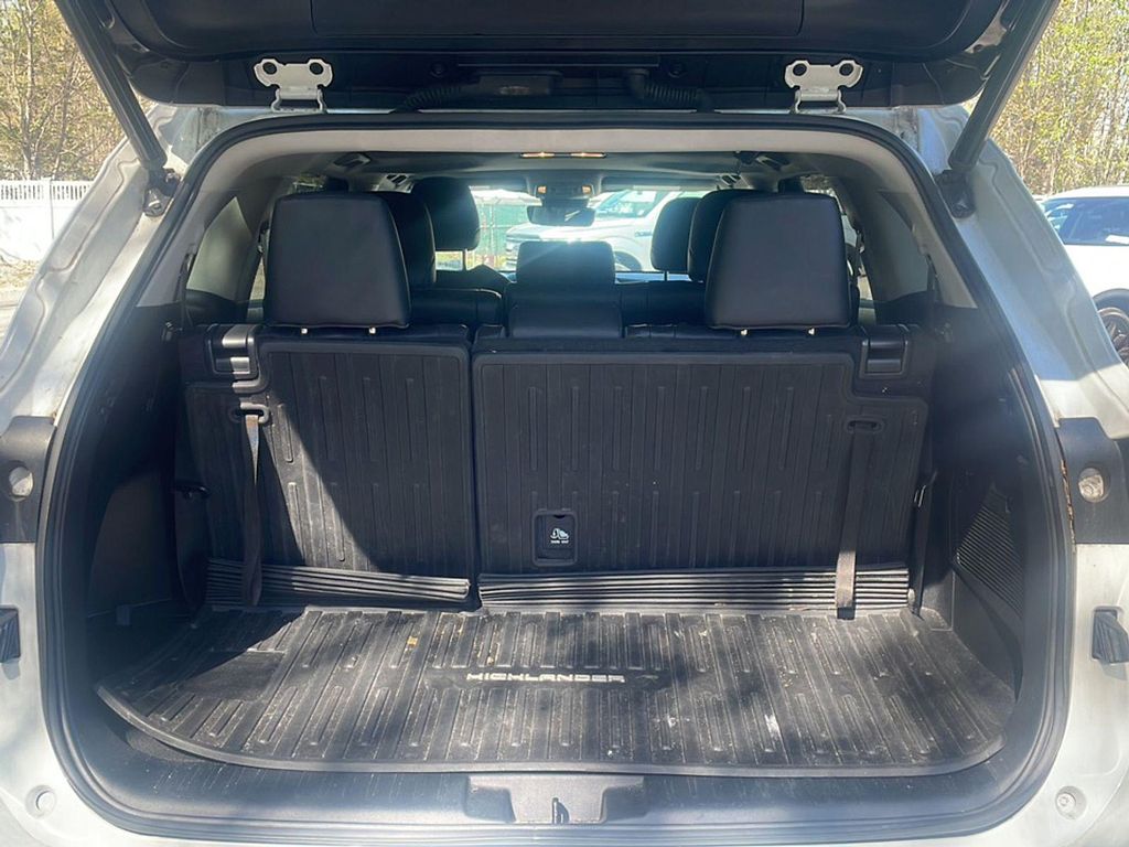 TOYOTA HIGHLANDER - 8