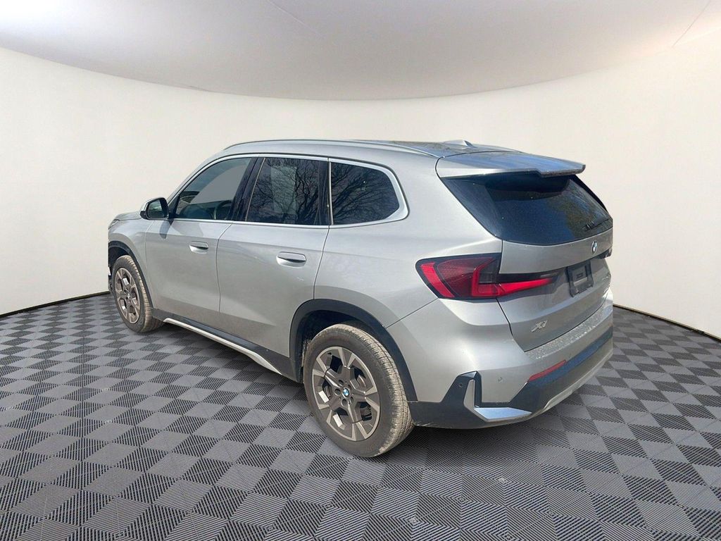 BMW X1 XDRIVE28I - 4