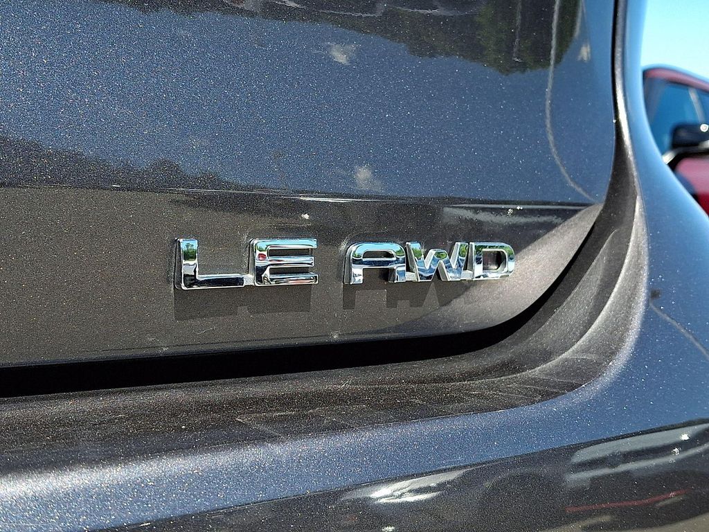 2023 Toyota HIGHLANDER LE 缩略图 34