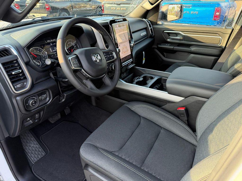 2026 RAM 1500 BIG HORN/LONE STAR — фото 8